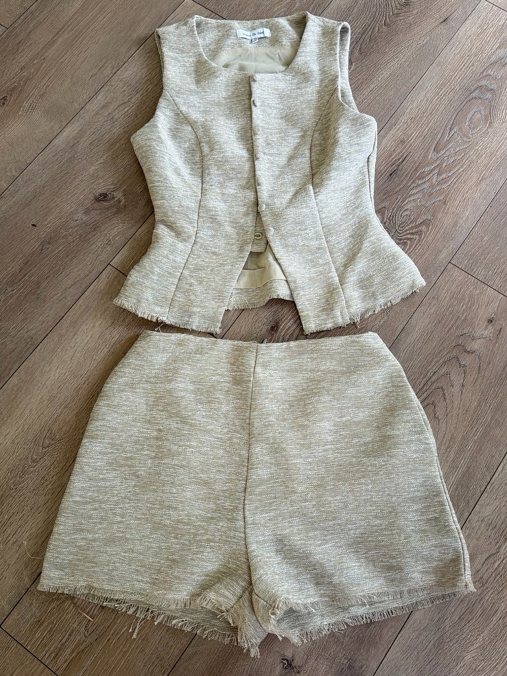 Jacqui E Two-Piece Sleeveless Button-Front Top and Shorts in Light Beige